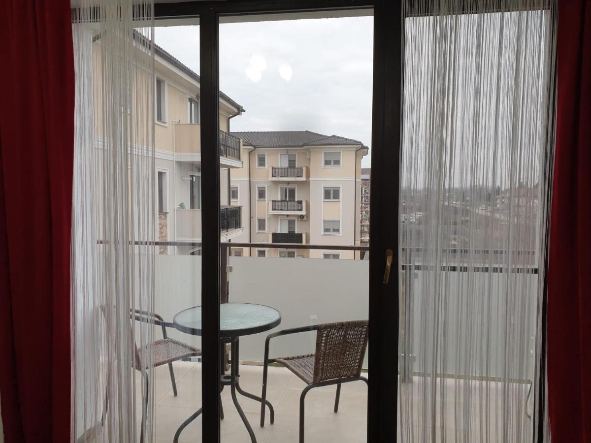 Giroc Apartament Adriana 아파트 외부 사진